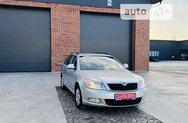 Универсал Skoda Octavia 2012 в Иршаве