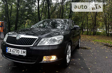 Универсал Skoda Octavia 2010 в Черкассах