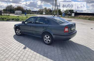 Ліфтбек Skoda Octavia 2005 в Львові