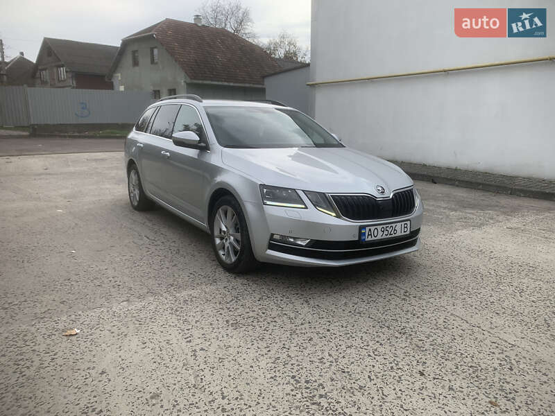 Універсал Skoda Octavia 2018 в Сваляві