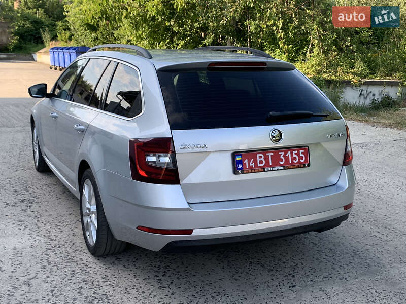 Універсал Skoda Octavia 2018 в Сваляві