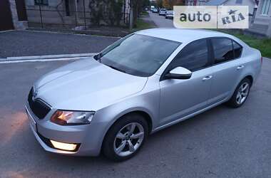 Ліфтбек Skoda Octavia 2013 в Хусті