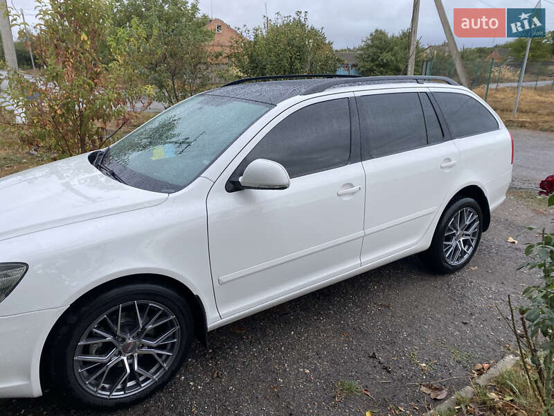 Универсал Skoda Octavia 2010 в Кропивницком фото 4 Универсал Skoda Octavia 2010 в Кропивницком