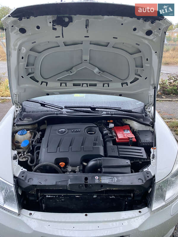 Универсал Skoda Octavia 2010 в Кропивницком фото 16 Универсал Skoda Octavia 2010 в Кропивницком