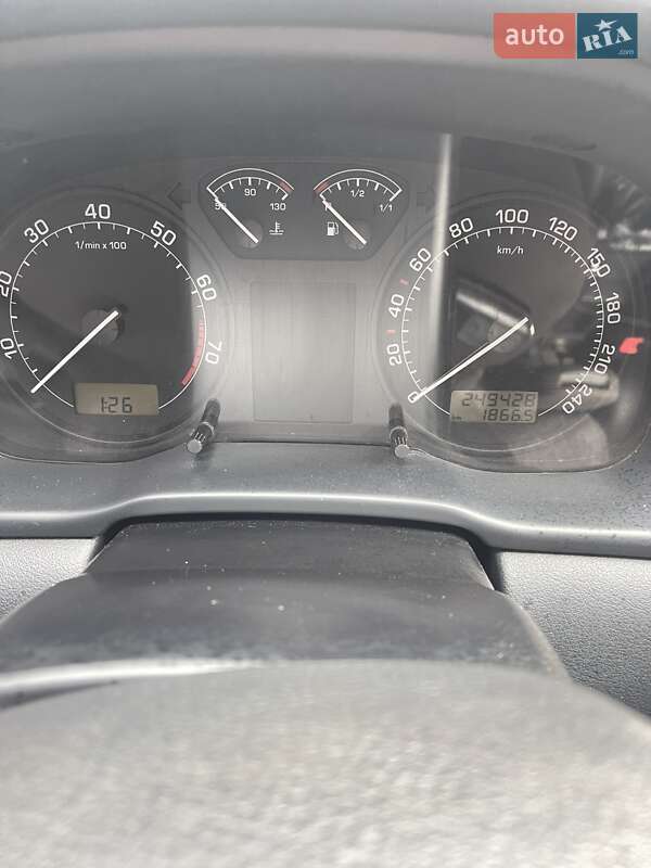 Лифтбек Skoda Octavia 2005 в Виннице фото 4 Лифтбек Skoda Octavia 2005 в Виннице