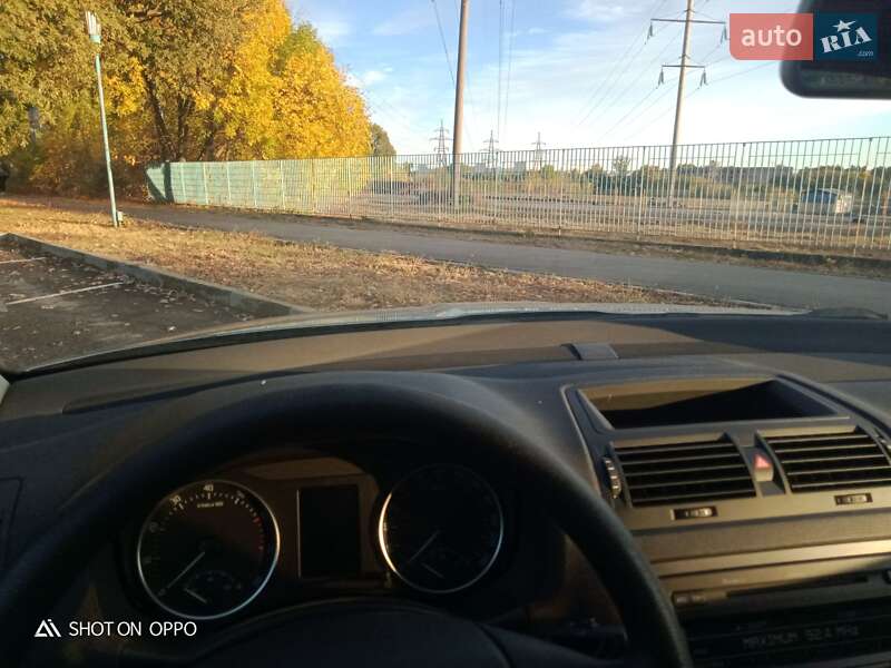 Универсал Skoda Octavia 2011 в Полтаве
