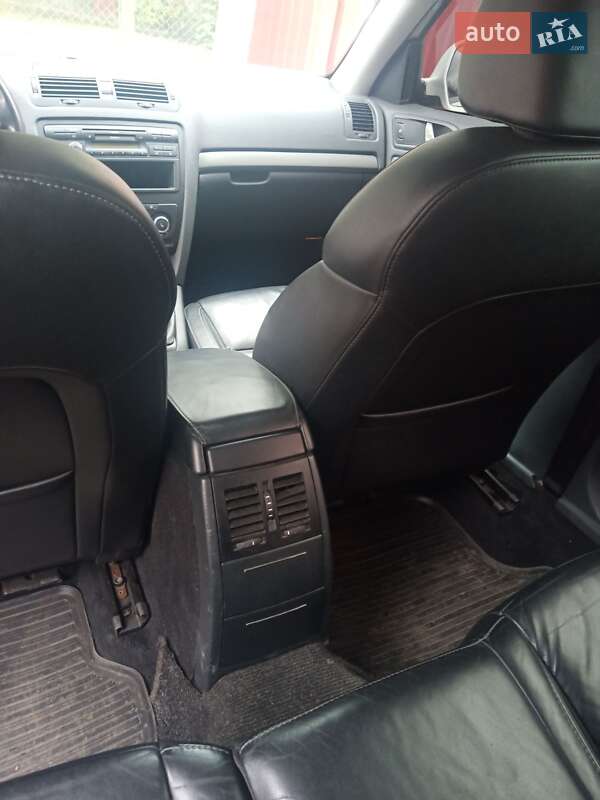 Универсал Skoda Octavia 2011 в Черкассах