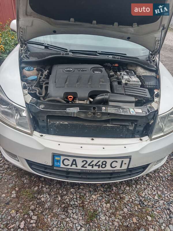 Универсал Skoda Octavia 2011 в Черкассах