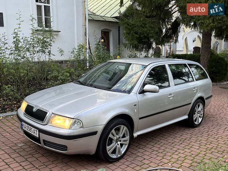Универсал Skoda Octavia 2001 в Киеве