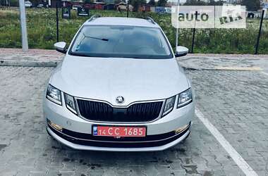 Универсал Skoda Octavia 2017 в Стрые