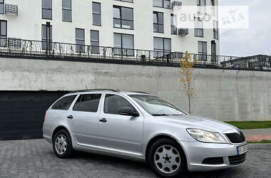 Универсал Skoda Octavia 2011 в Львове