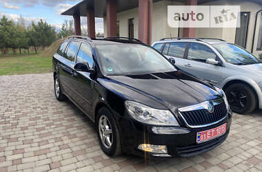 Універсал Skoda Octavia 2009 в Дніпрі