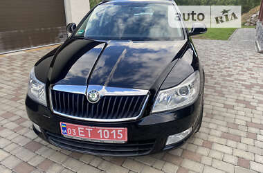 Універсал Skoda Octavia 2009 в Дніпрі