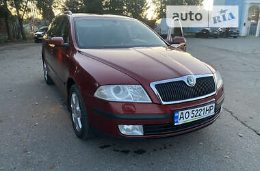 Універсал Skoda Octavia 2008 в Ужгороді