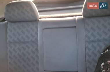 Лифтбек Skoda Octavia 1999 в 