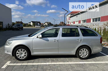 Универсал Skoda Octavia 2010 в Луцке