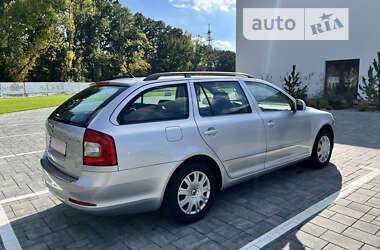 Универсал Skoda Octavia 2010 в Луцке