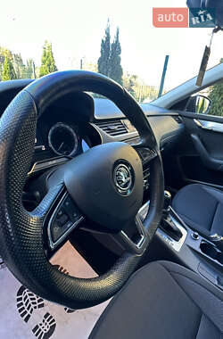 Лифтбек Skoda Octavia 2017 в 