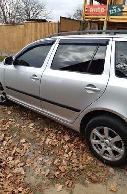 Универсал Skoda Octavia 2011 в 