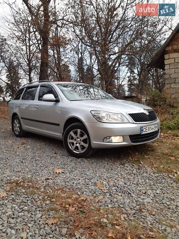 Универсал Skoda Octavia 2011 в 