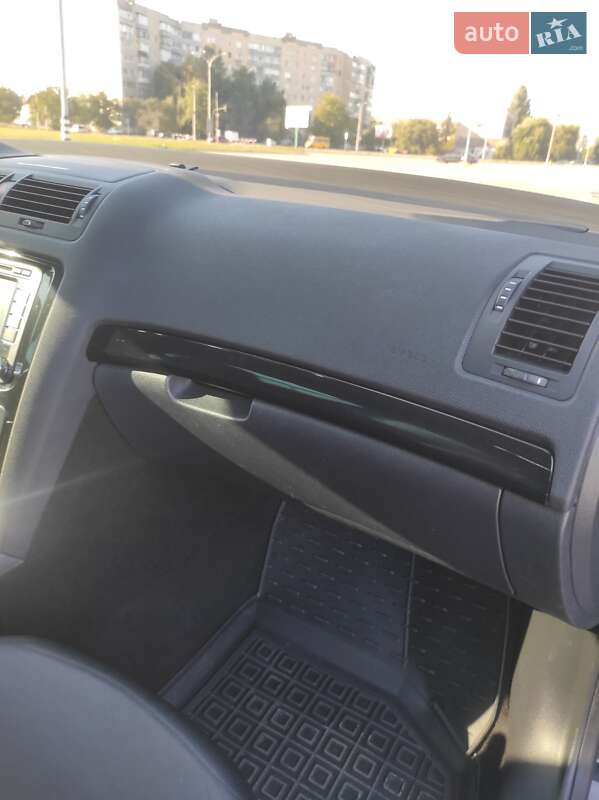 Універсал Skoda Octavia 2012 в Кам'янець-Подільському