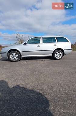 Универсал Skoda Octavia 2002 в Баре