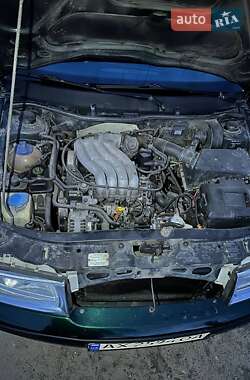 Лифтбек Skoda Octavia 2002 в 