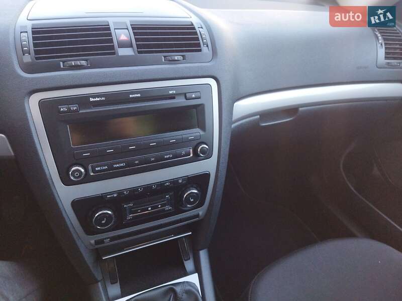 Универсал Skoda Octavia 2009 в Житомире