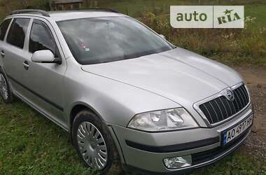 Универсал Skoda Octavia 2007 в Тячеве