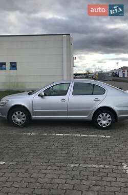 Ліфтбек Skoda Octavia 2010 в 
