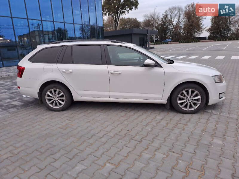 Універсал Skoda Octavia 2015 в Тиврову