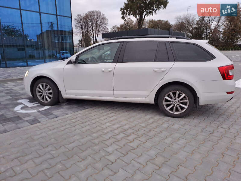 Універсал Skoda Octavia 2015 в Тиврову
