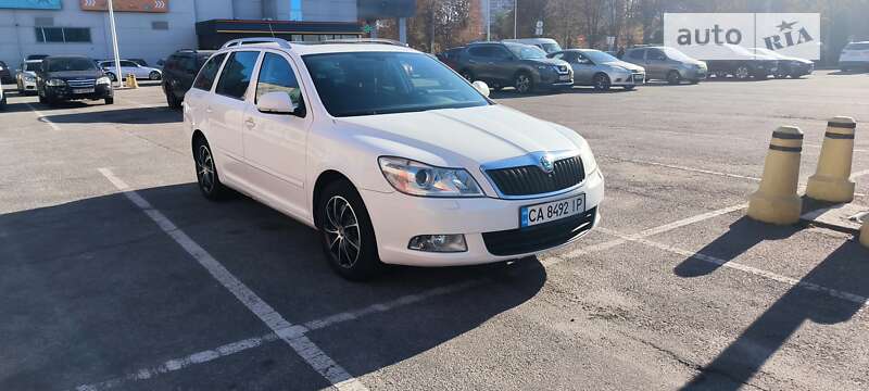 Универсал Skoda Octavia 2012 в Черкассах