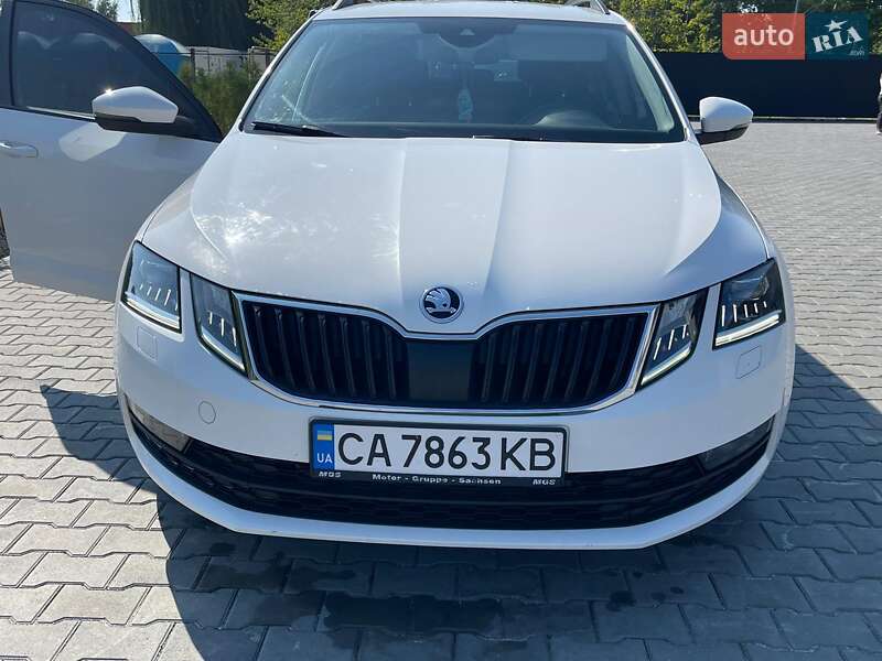Універсал Skoda Octavia 2020 в Новодністровську
