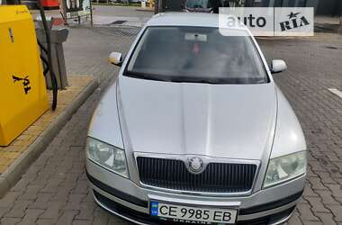 Лифтбек Skoda Octavia 2004 в Черновцах