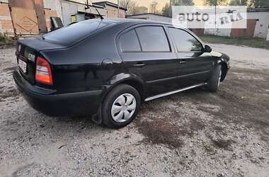 Лифтбек Skoda Octavia 2008 в Глухове