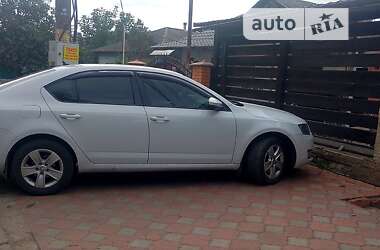 Лифтбек Skoda Octavia 2014 в Врадиевке