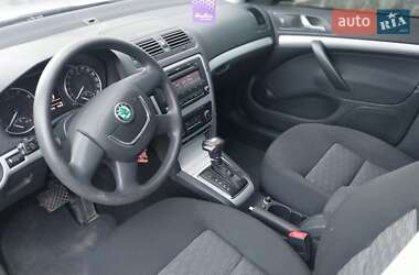 Универсал Skoda Octavia 2009 в 