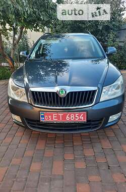 Універсал Skoda Octavia 2009 в Шполі