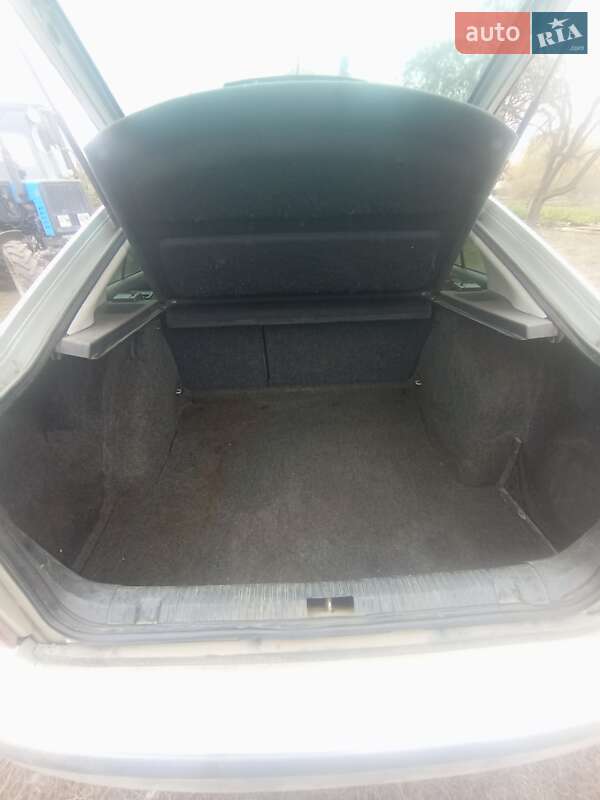 Ліфтбек Skoda Octavia 2006 в Чернігові