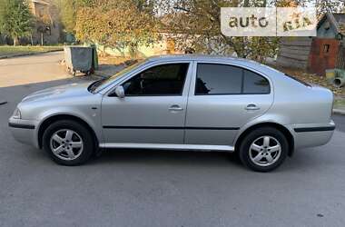 Лифтбек Skoda Octavia 2004 в Запорожье