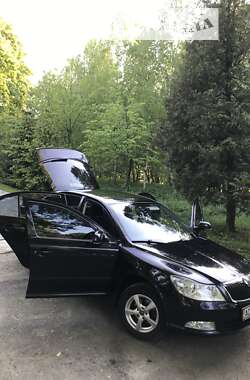 Лифтбек Skoda Octavia 2010 в Луцке