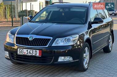 Універсал Skoda Octavia 2012 в Житомирі