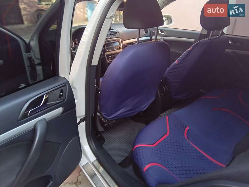 Універсал Skoda Octavia 2013 в Миколаєві фото 10 Універсал Skoda Octavia 2013 в Миколаєві