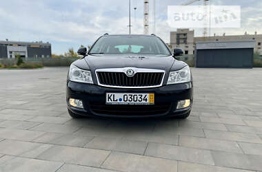 Універсал Skoda Octavia 2011 в Харкові