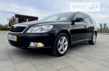 Універсал Skoda Octavia 2011 в Харкові