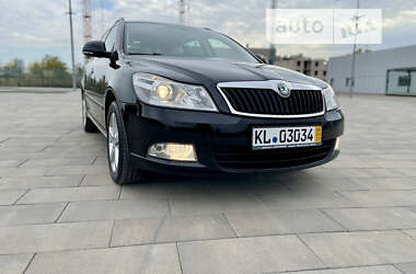 Універсал Skoda Octavia 2011 в Харкові