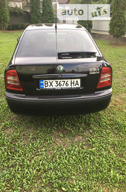 Лифтбек Skoda Octavia 2005 в 