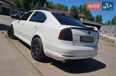 Лифтбек Skoda Octavia 2010 в Днепре