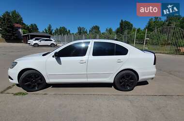 Лифтбек Skoda Octavia 2010 в Днепре